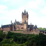 Burgenblick Apartman *