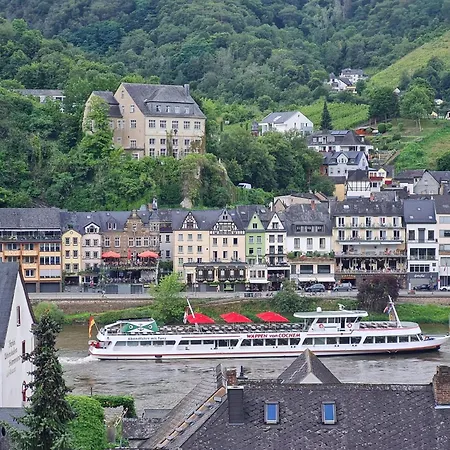 Burgenblick * Cochem