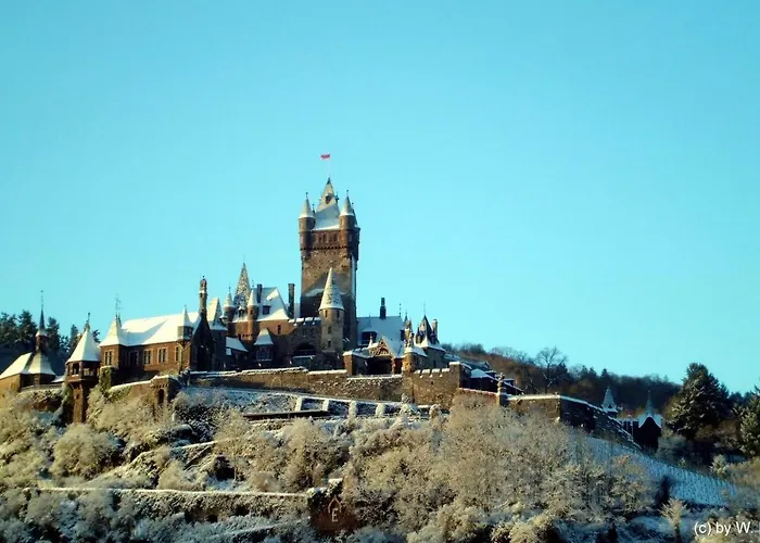 Burgenblick * كوتشيم